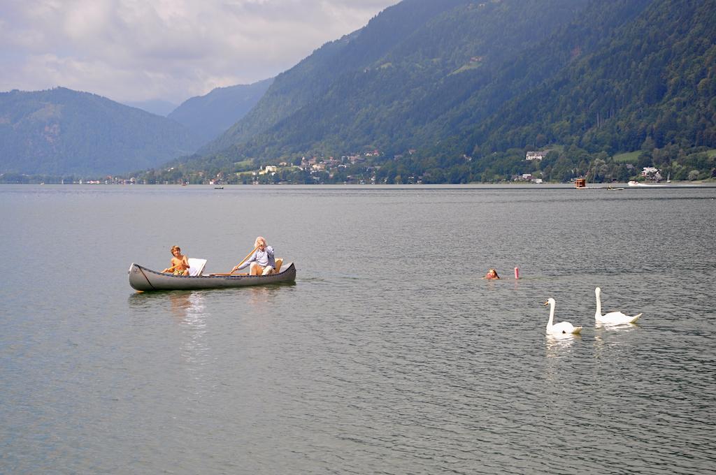 Seehaus Karantanien Am Ossiacher See Exteriör bild