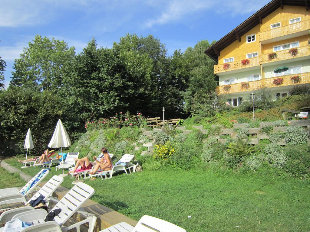 Seehaus Karantanien Am Ossiacher See Exteriör bild