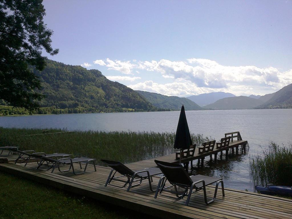 Seehaus Karantanien Am Ossiacher See Exteriör bild