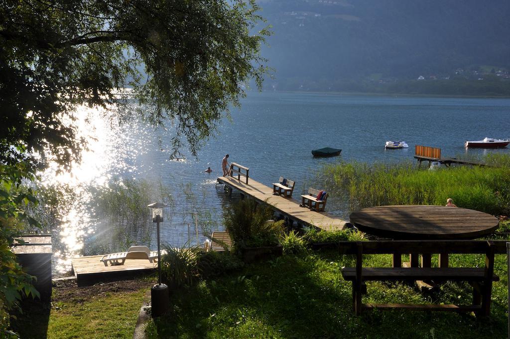 Seehaus Karantanien Am Ossiacher See Exteriör bild